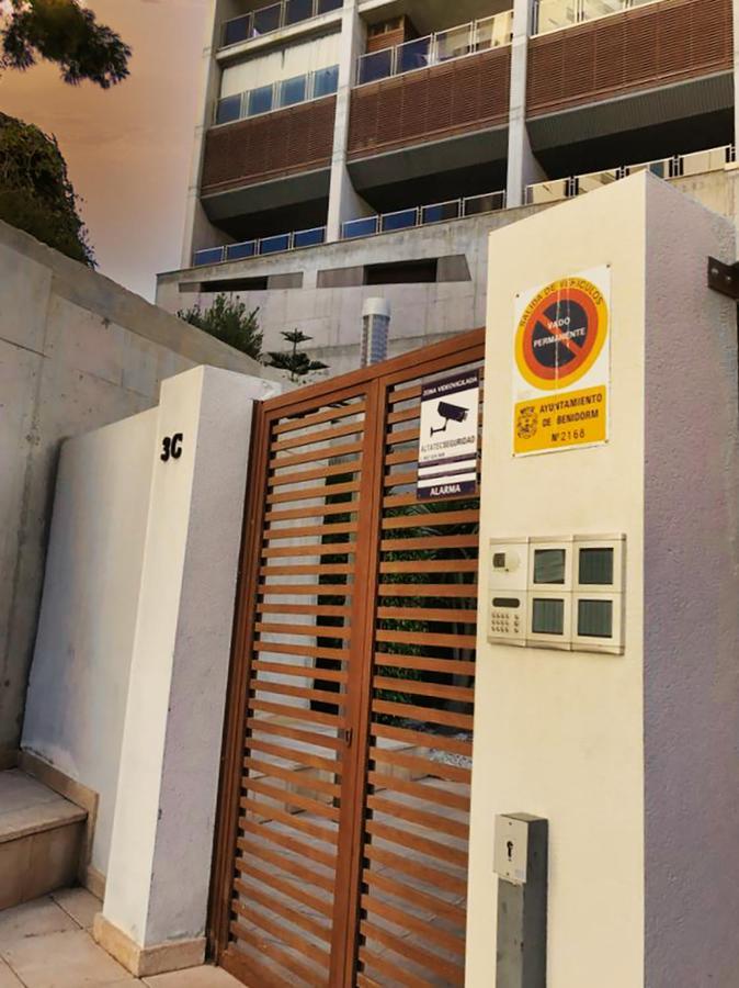 Beautiful Apartment Near Beach With Panoramic Sea-View เบนิดอร์ม ภายนอก รูปภาพ
