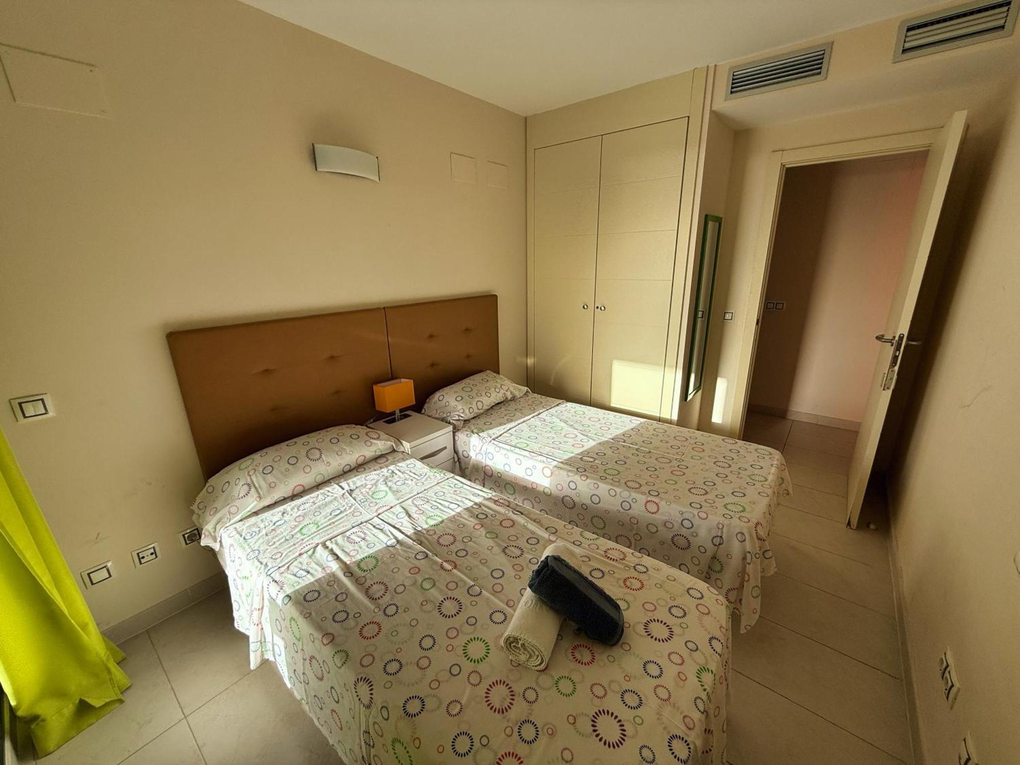 Beautiful Apartment Near Beach With Panoramic Sea-View เบนิดอร์ม ภายนอก รูปภาพ