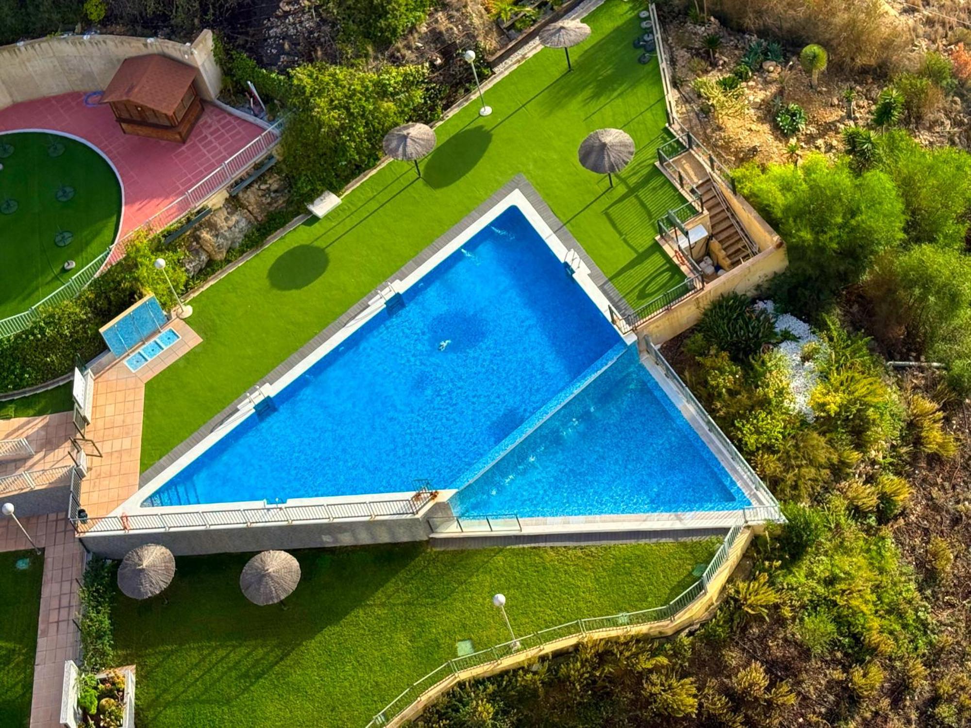 Beautiful Apartment Near Beach With Panoramic Sea-View เบนิดอร์ม ภายนอก รูปภาพ